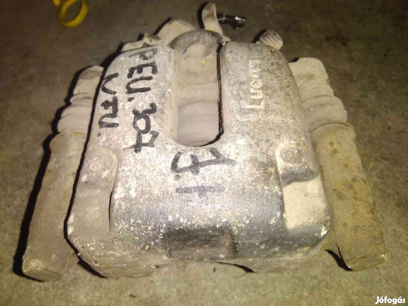 Peugeot 307 Jobb Hátsó Féknyereg