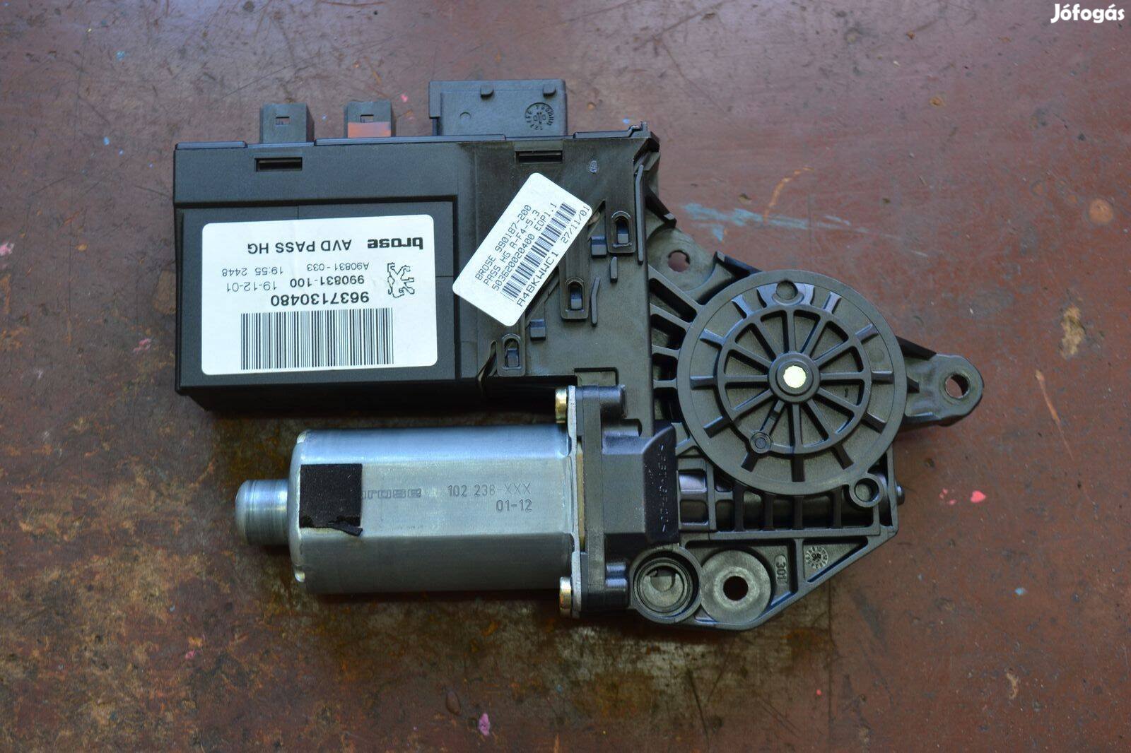 Peugeot 307, Citroen jobb első ablakemelő motor 9637130480, 990831-033