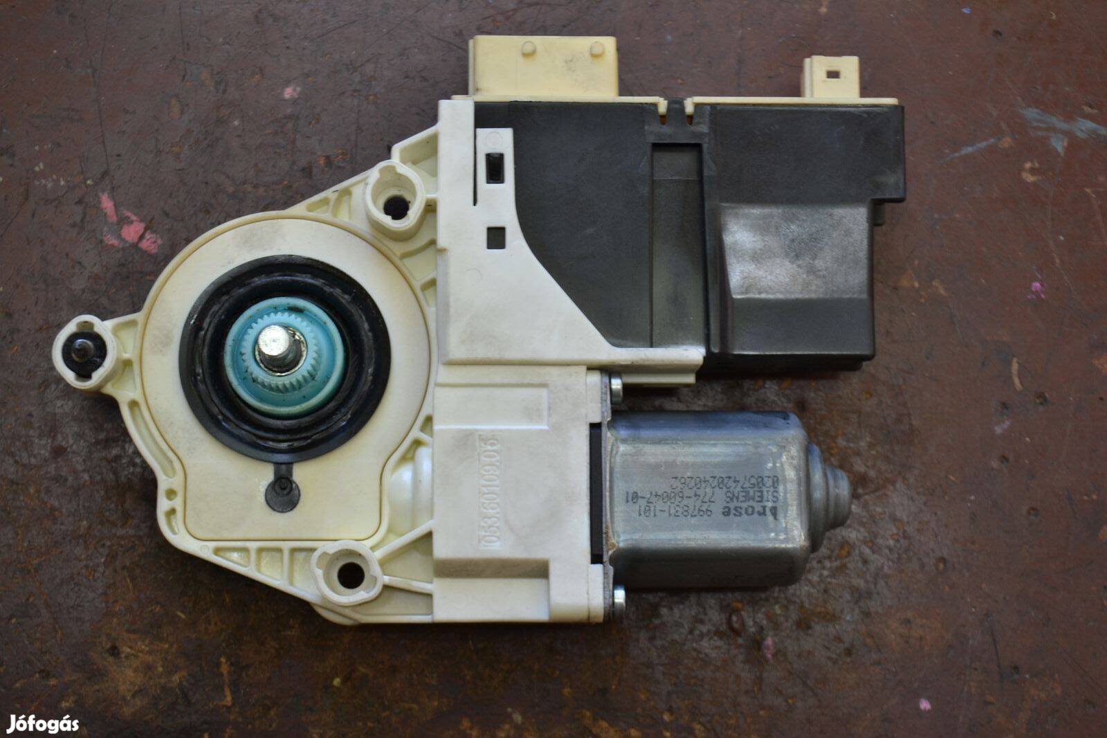 Peugeot 307, Citroen jobb első ablakemelő motor 9681587180, 964788-100