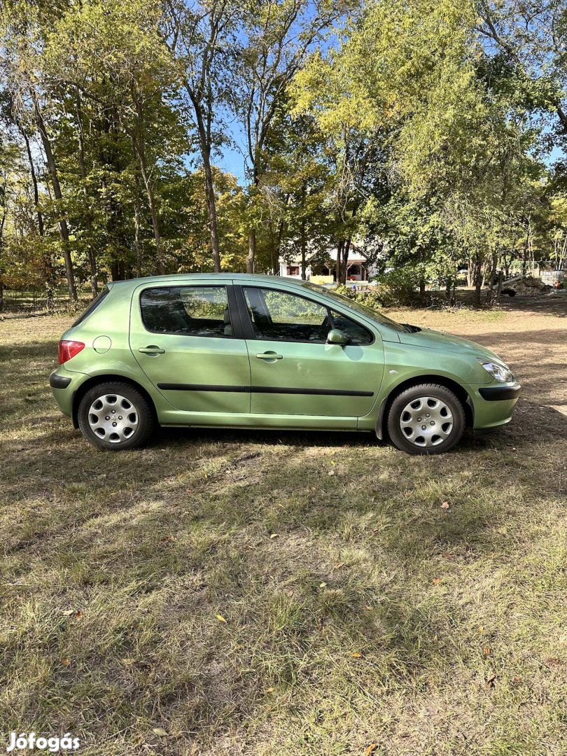 Peugeot 307   86.000km !