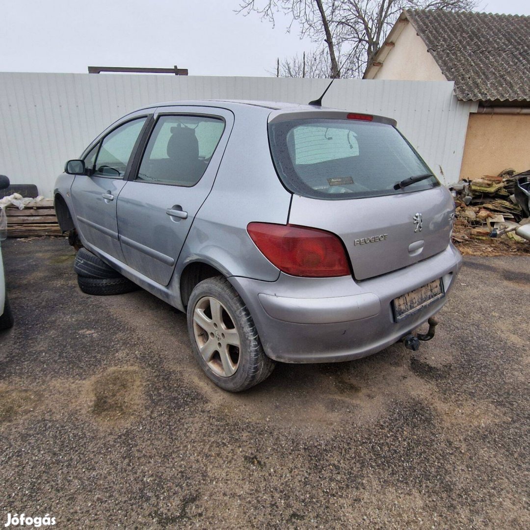 Peugeot 307 alkatrészek
