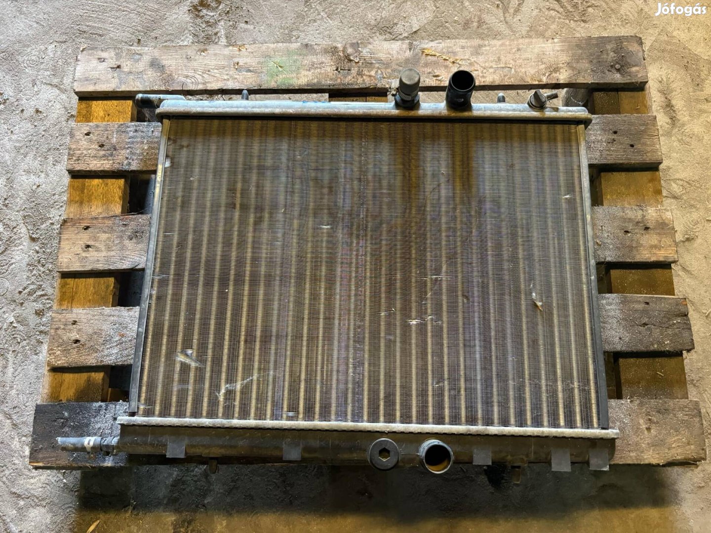 Peugeot 307 benzin hűtő vizhűtő 