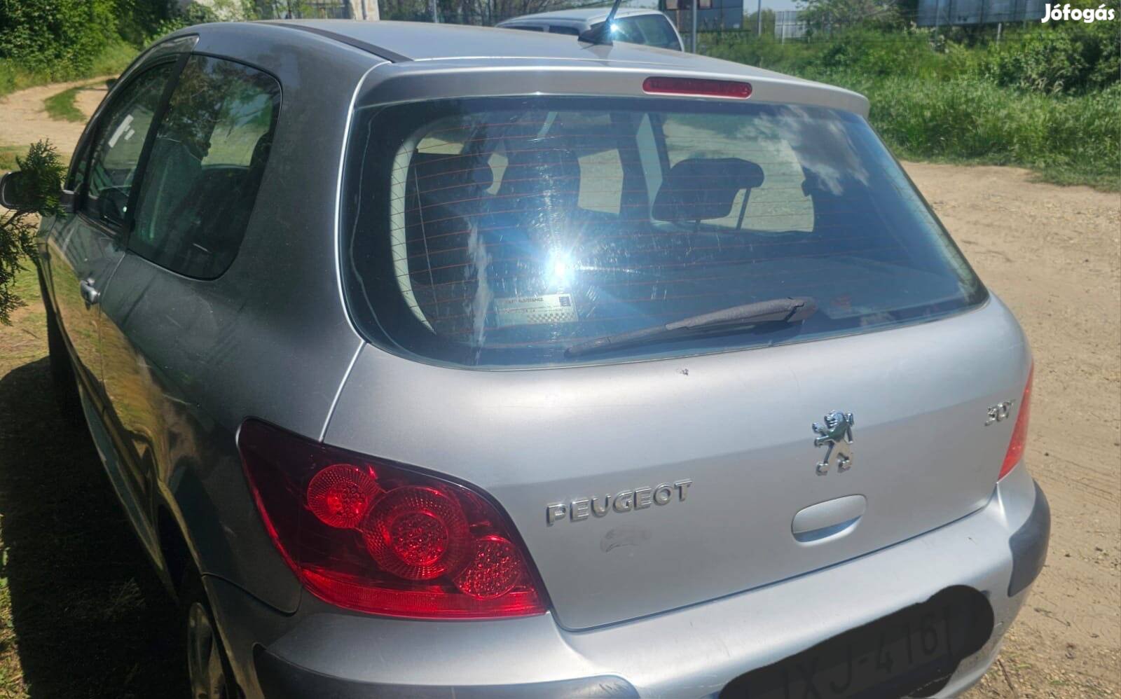 Peugeot 307 csomagtér ajtó Csomagtérajtó 30000