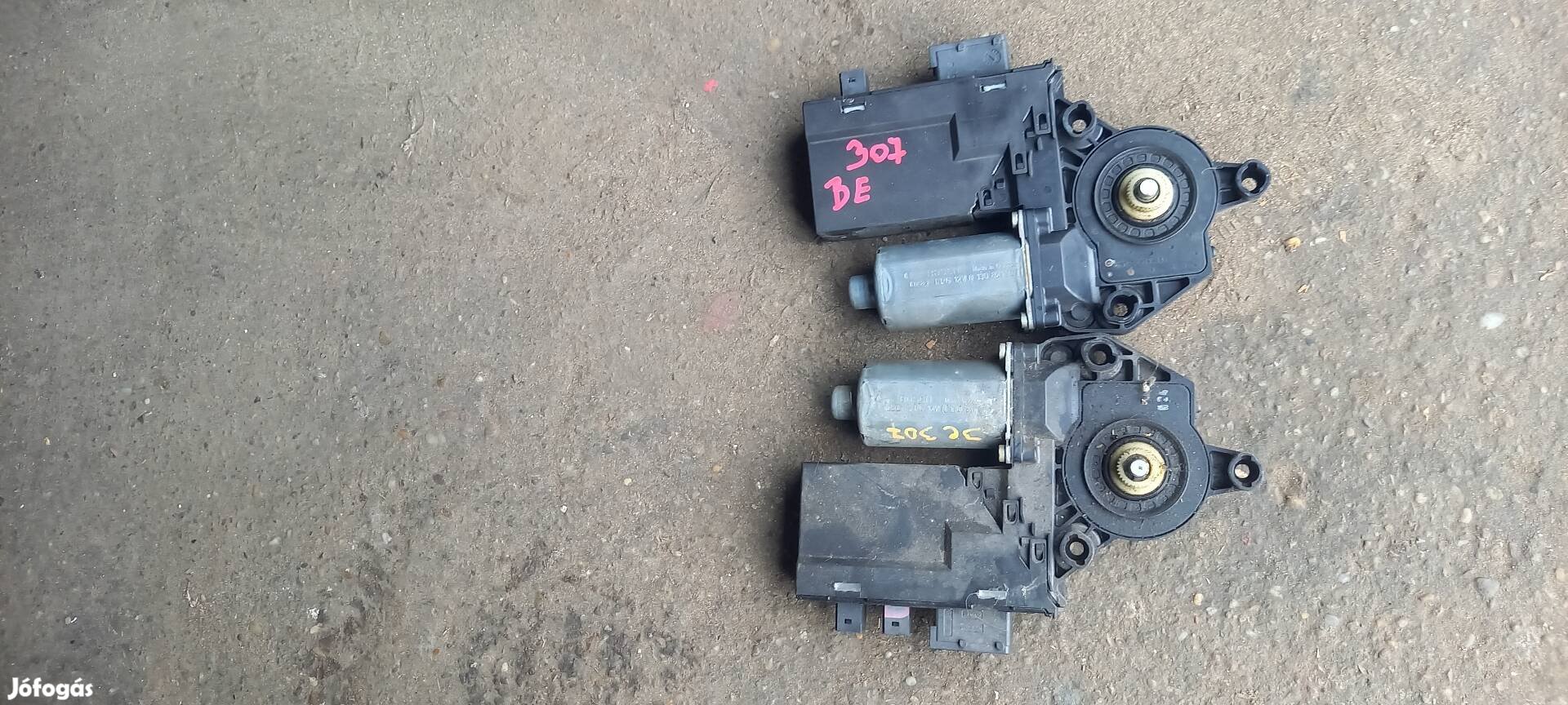 Peugeot 307 első ablakemelő motor 