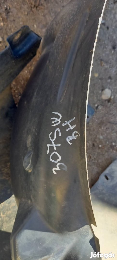 Peugeot 307 sw dobbetét hátsó 