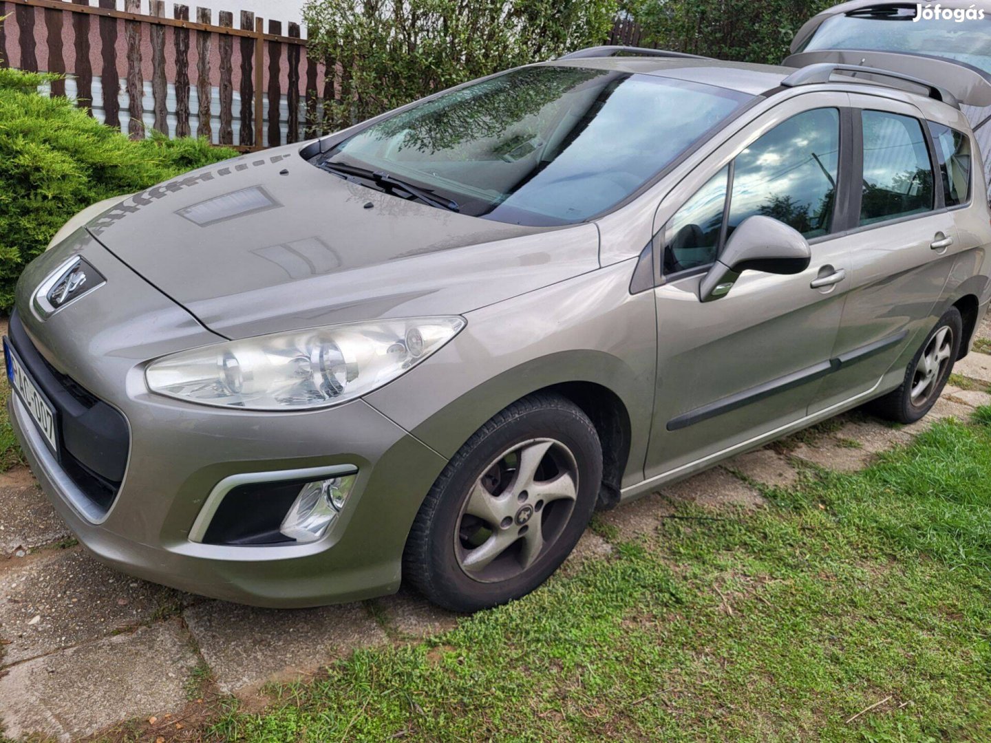 Peugeot 308 1.6 e-HDi Sw Nyíregyháza
