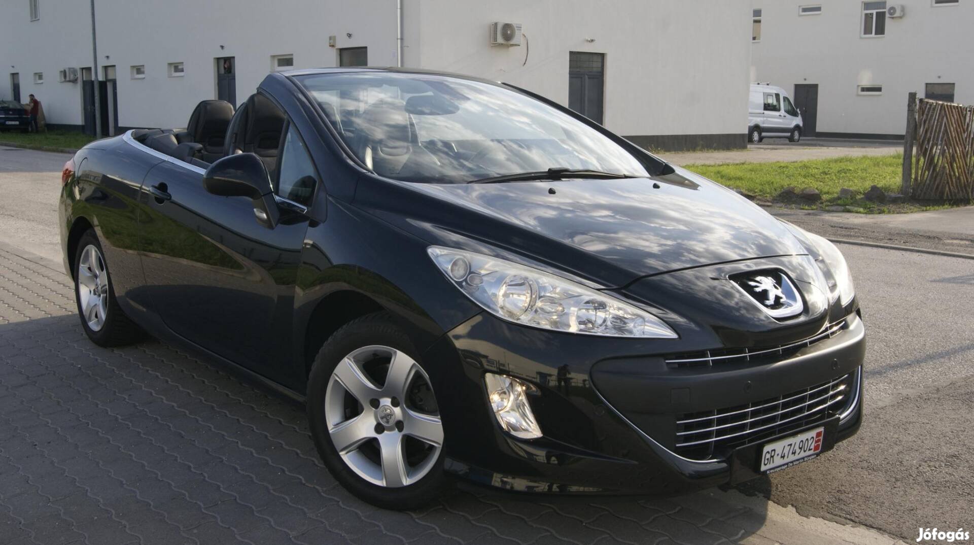 Peugeot 308 CC 1.6i 156 LE bőr. ülés és nyakfűtés