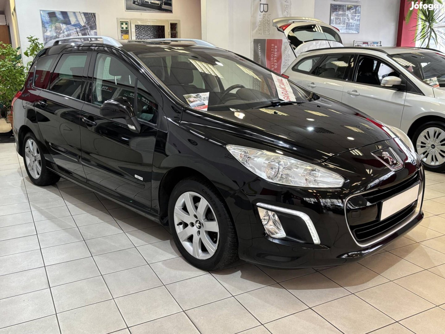 Peugeot 308 SW 1.6 VTi Active+ Style. Üvegtető-...