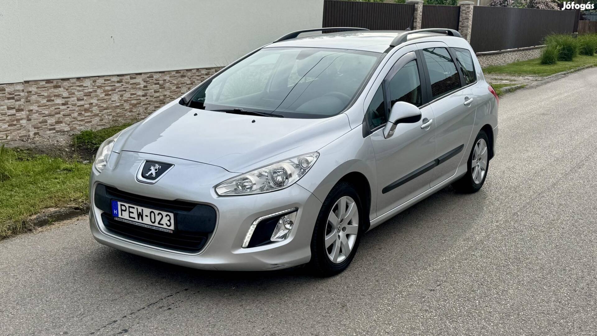 Peugeot 308 SW 1.6 e-HDi Active+ Navigáció