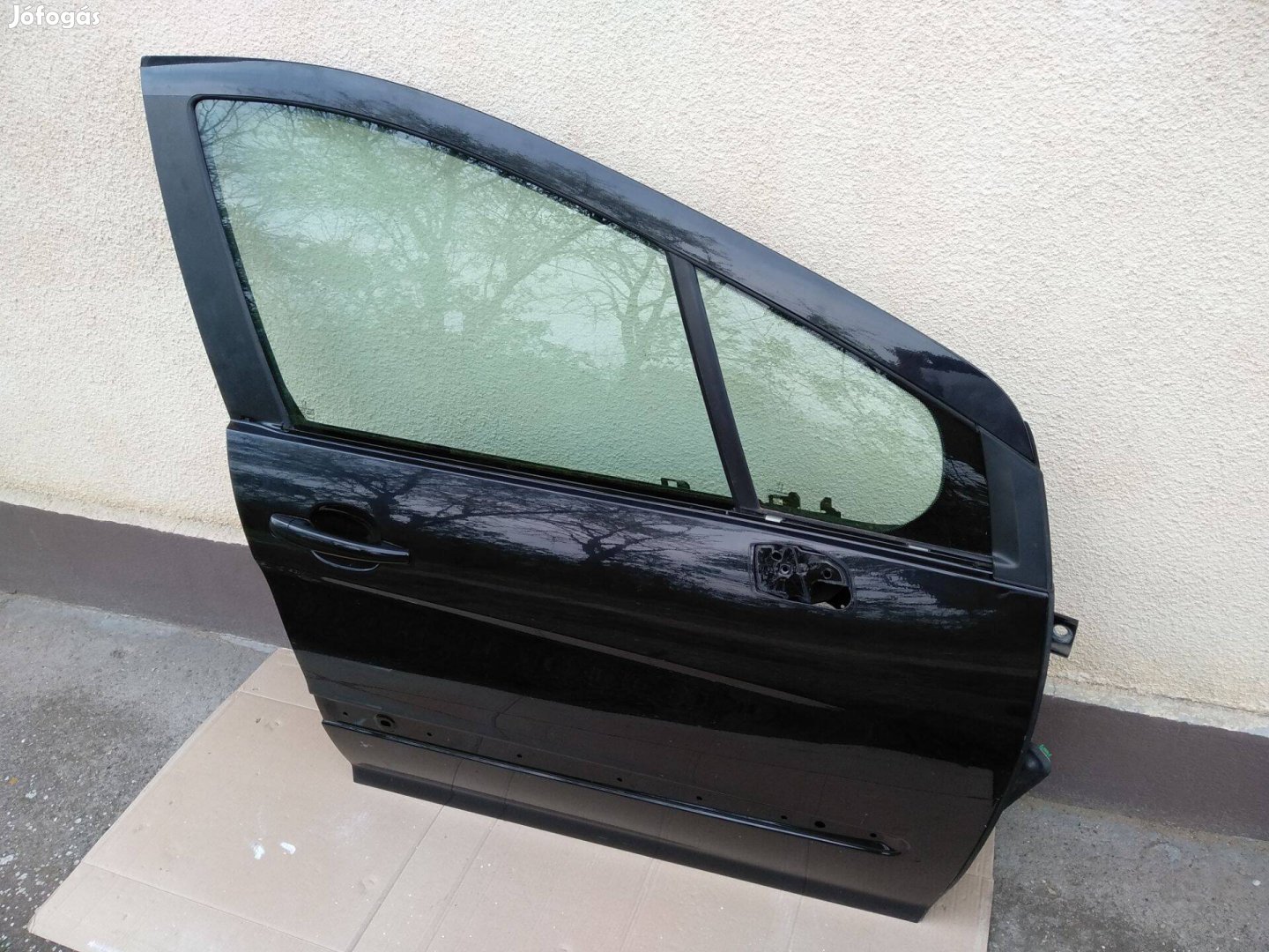 Peugeot 308 bal első ajtó