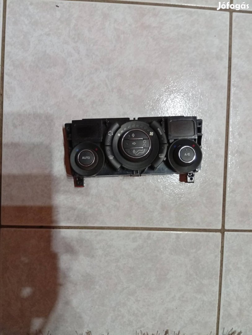 Peugeot 308sw digitklimás fűtéskapcsoló 