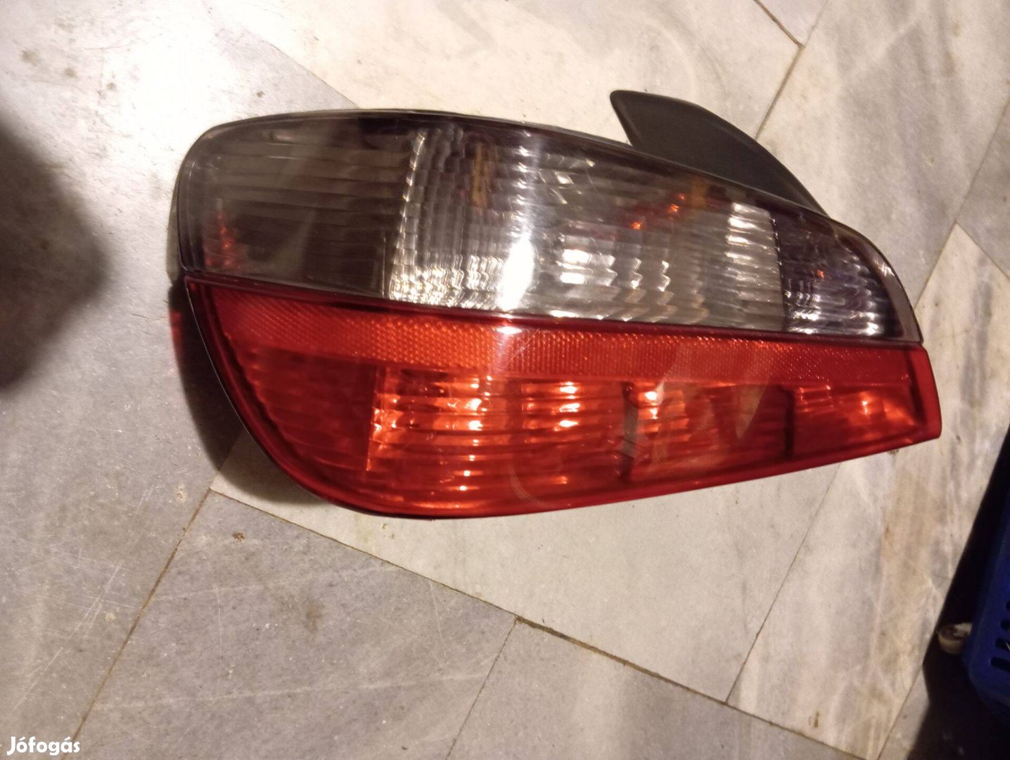 Peugeot 406 hátsó lámpa