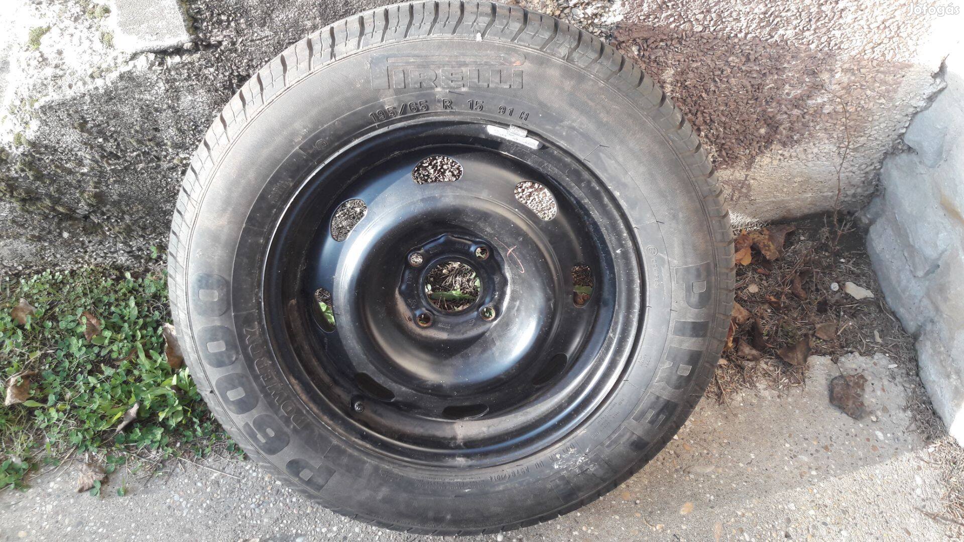 Peugeot 406 lemezfelni pótkerék 4x108 15"