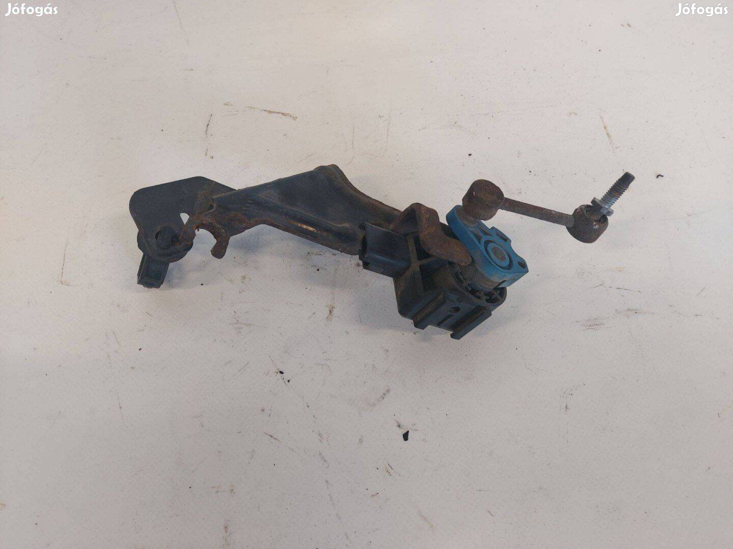 Peugeot 407 citroen c5 xenon szint érzékelő szintező magasságérzékelő