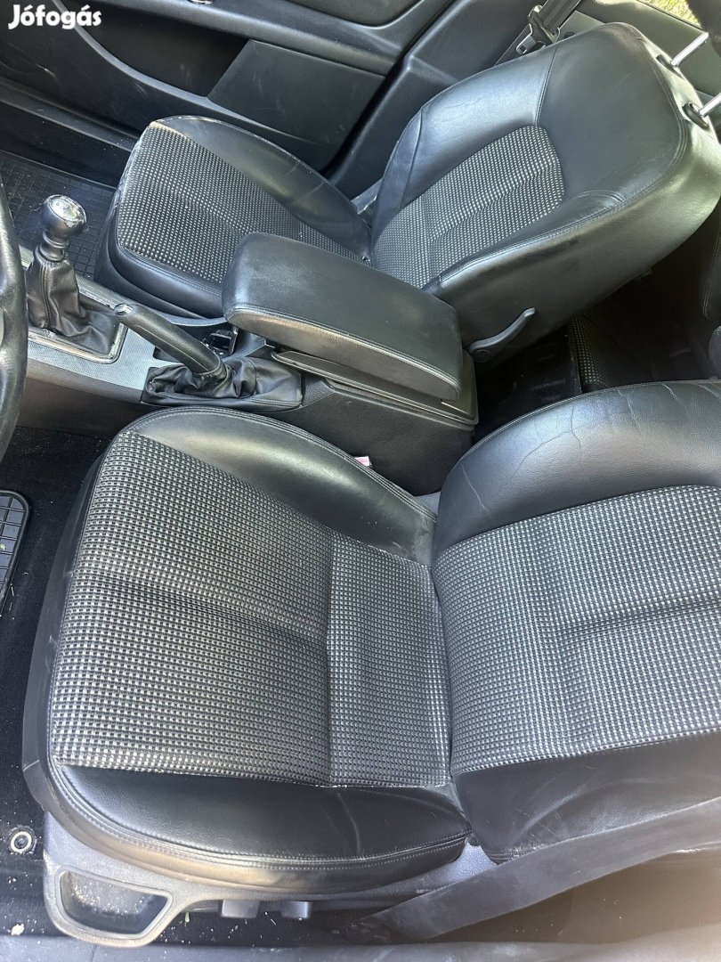 Peugeot 407 elektromos fél belső eladó 