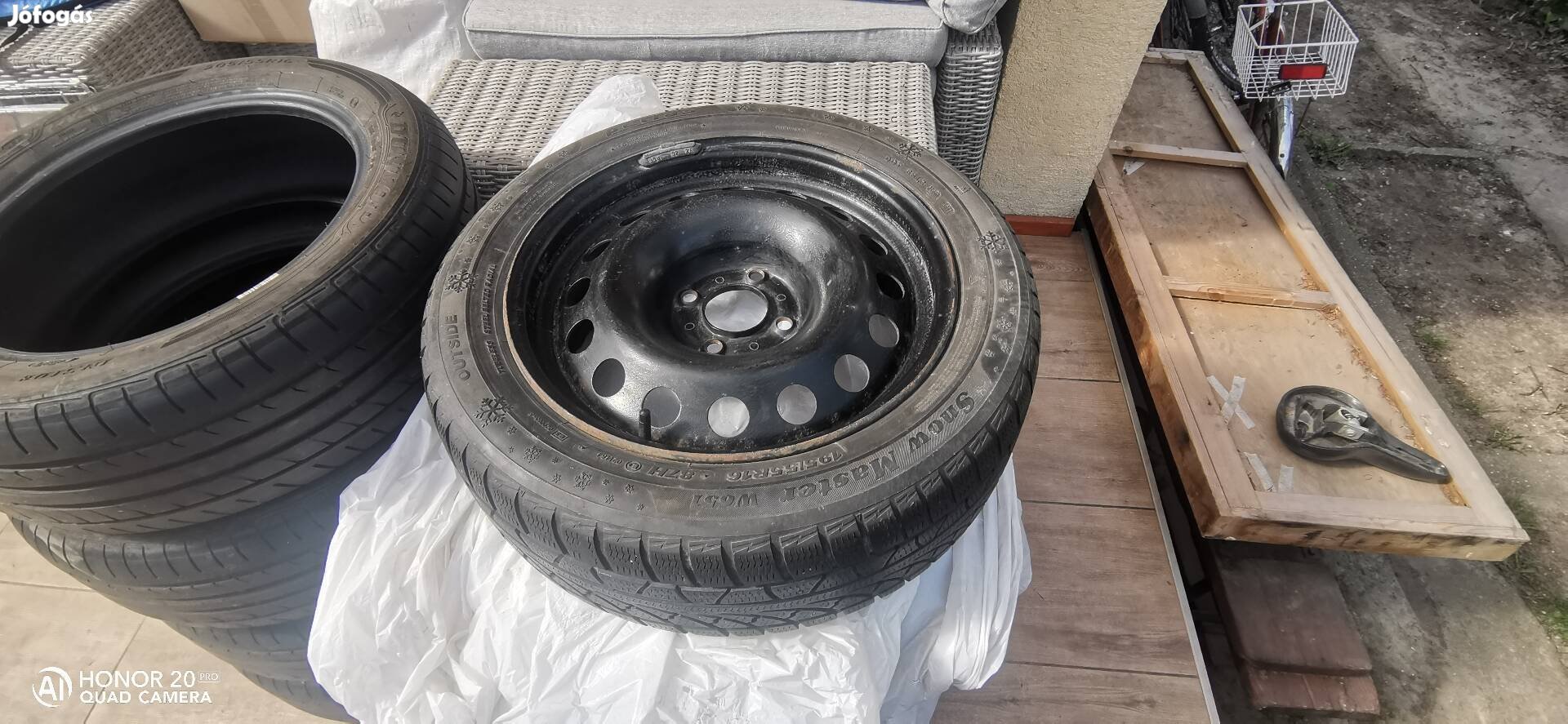 Peugeot 4x108 r16 lemezfelni szett eladó