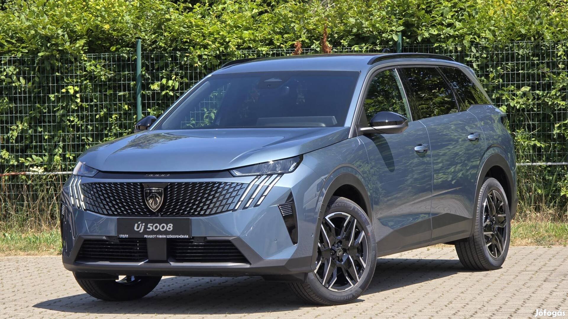 Peugeot 5008 1.2 Hybrid Allure e-DCT6 (7 személ...