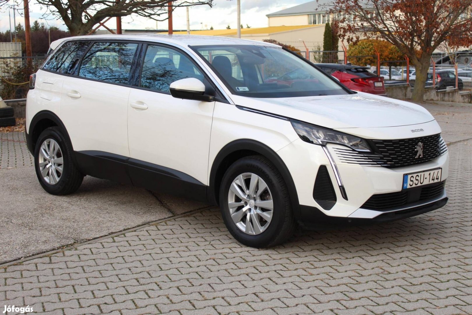 Peugeot 5008 1.5 Bluehdi Active Pack EAT8 (7 sz...