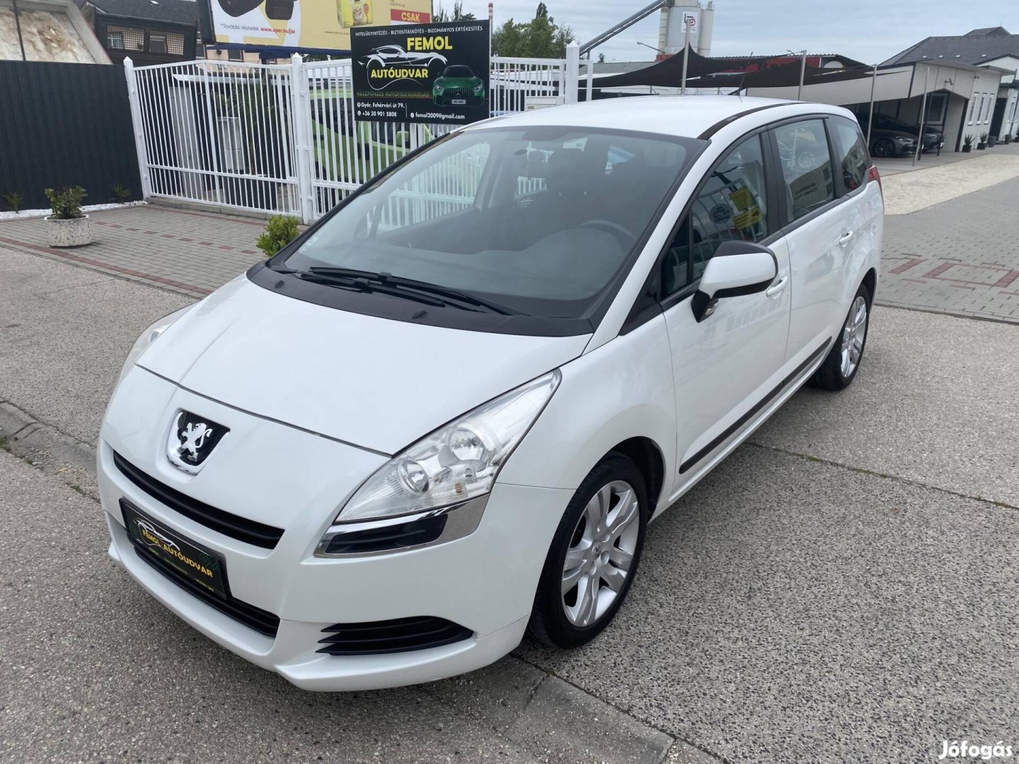 Peugeot 5008 1.6 HDi Confort Megkímélt! Vezetet...