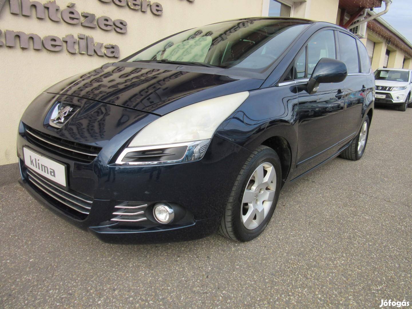 Peugeot 5008 1.6 Thp Premium Panorámatető. Digi...