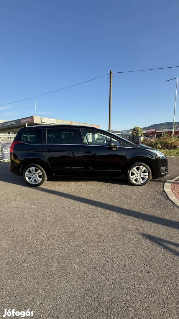 Peugeot 5008 2.0 HDi Allure (7 személyes ) 7 SZ...