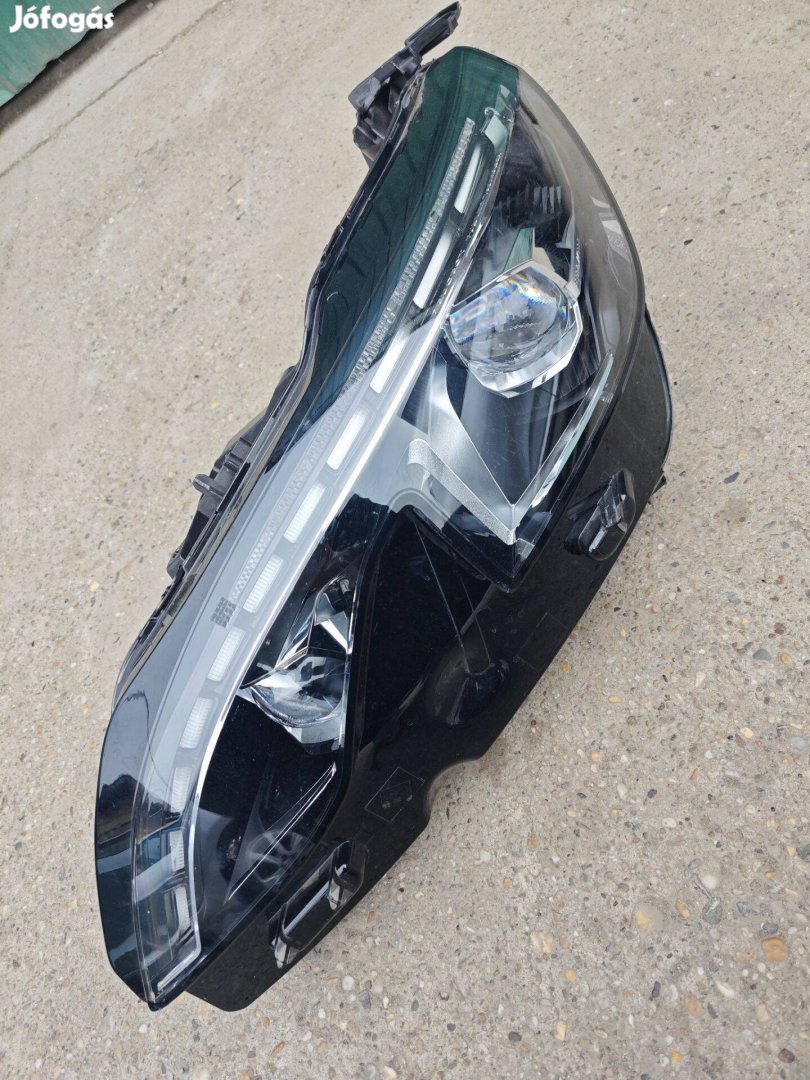Peugeot 5008 bal első fényszóró 2016tol