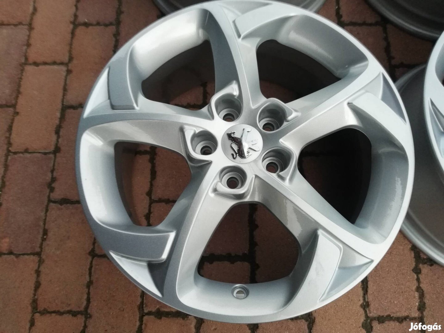 Peugeot 508 gyári 17col alufelni 5x108 citröen opel 