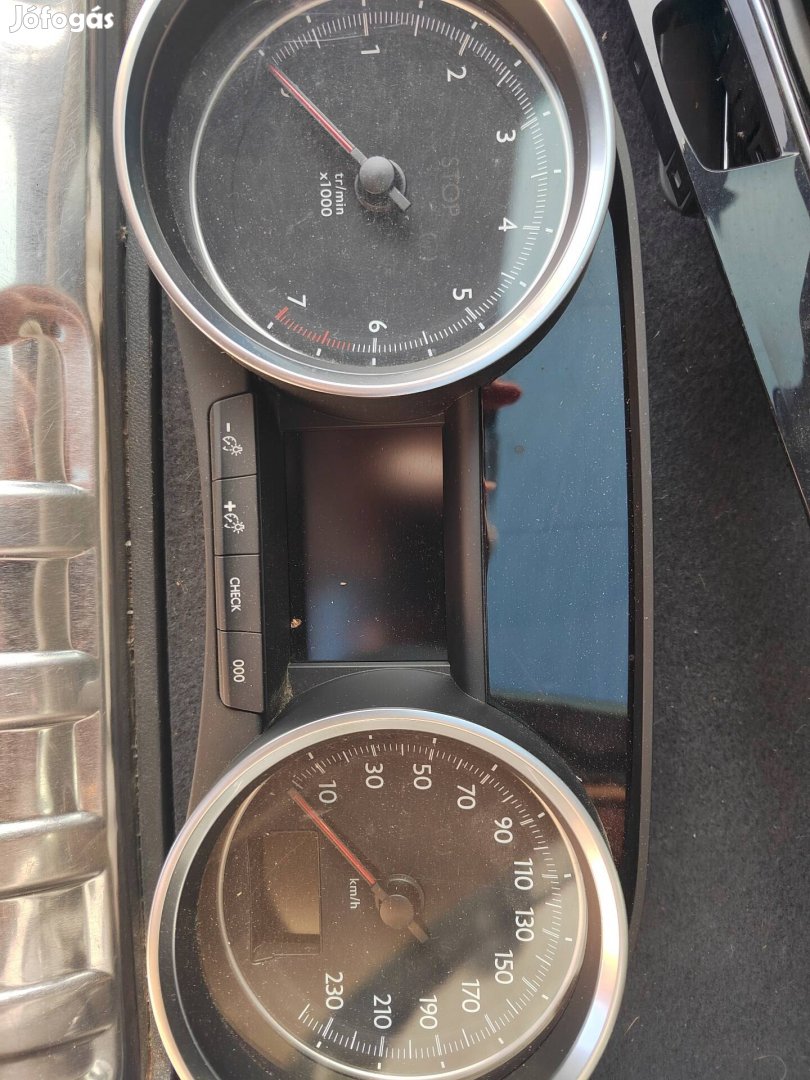 Peugeot 508 óracsoport, műszerek, tetőroló kapcsoló