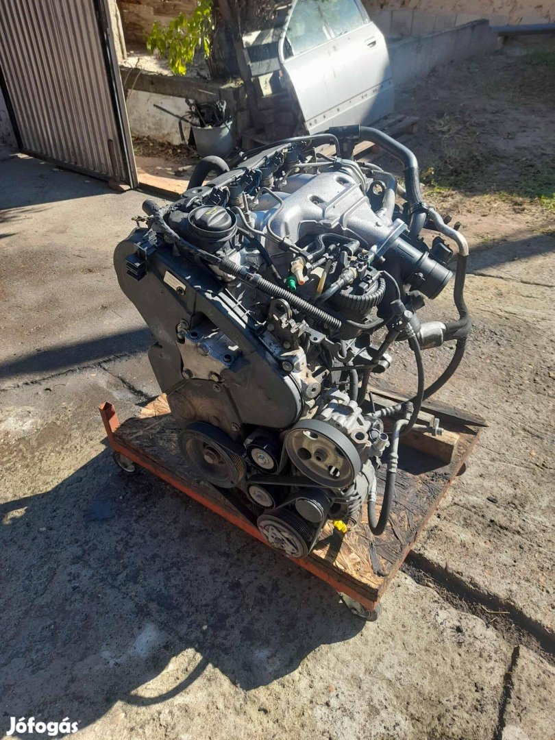 Peugeot 607 2.2 HDI (4HX) komplett motor