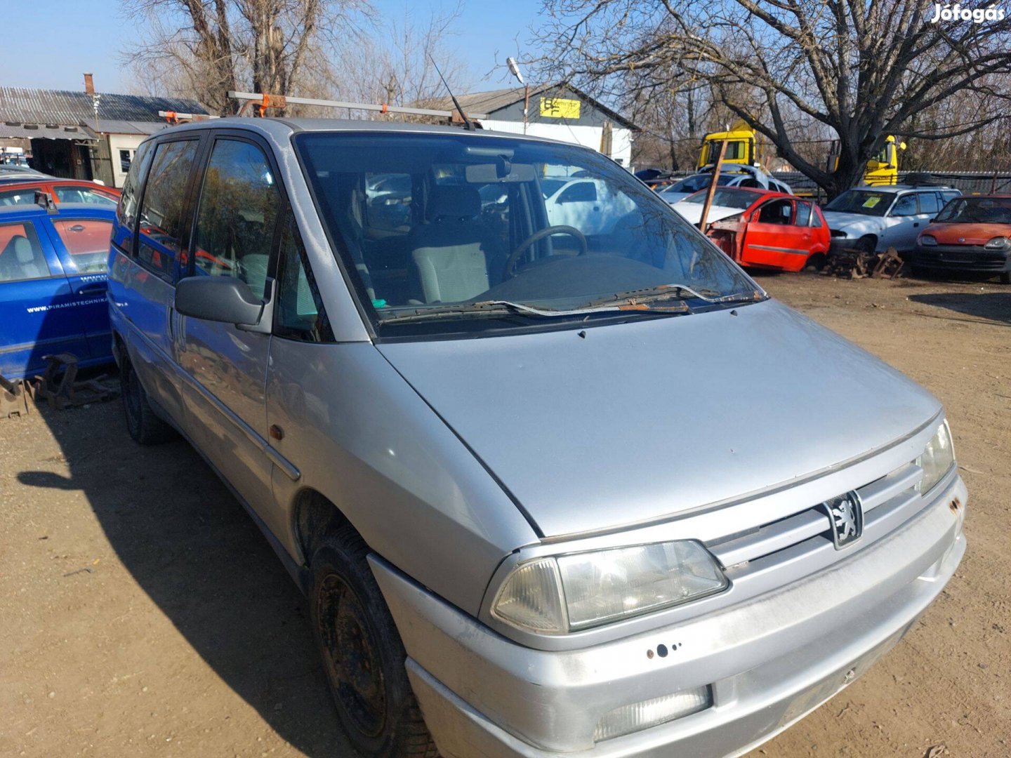 Peugeot 806 2.1 Td alkatrészei