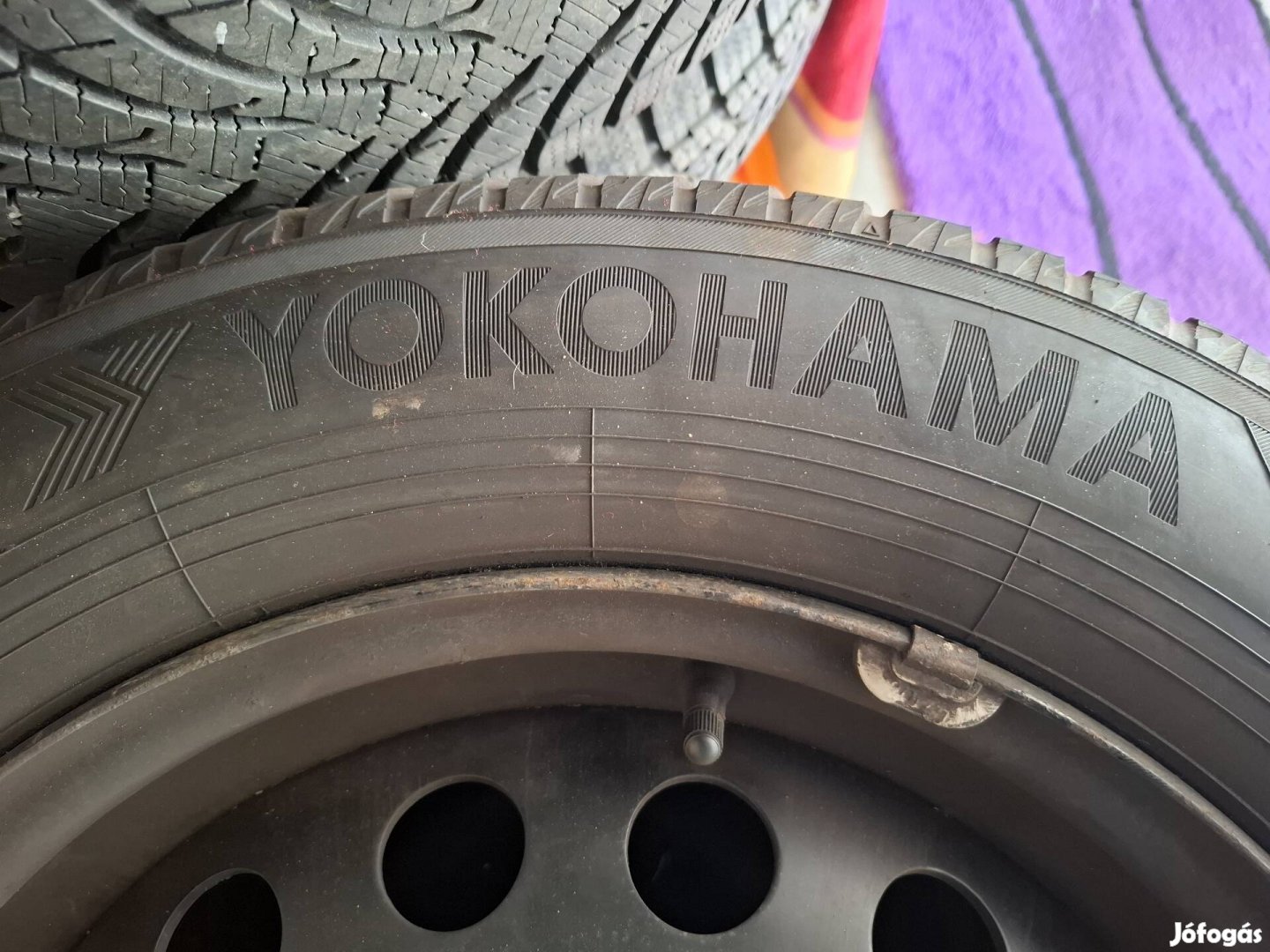 Peugeot 807 16" lemezfelni 4db 215/60r16 téli gumi eladó!