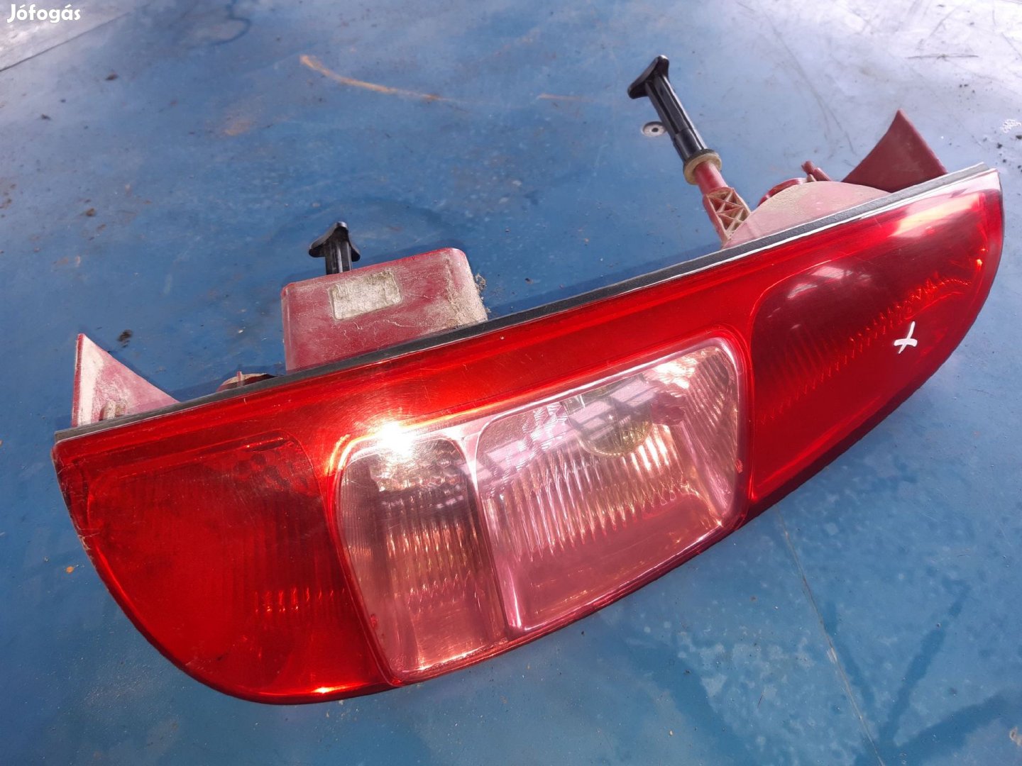 Peugeot 807 Bal Hátsó Lámpabúra