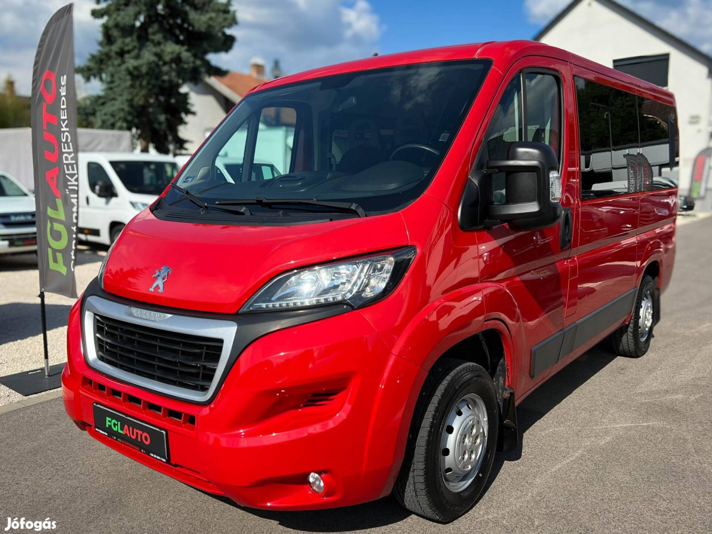 Peugeot Boxer 2.2 HDi 330 Combi L1H1 9 Személy....