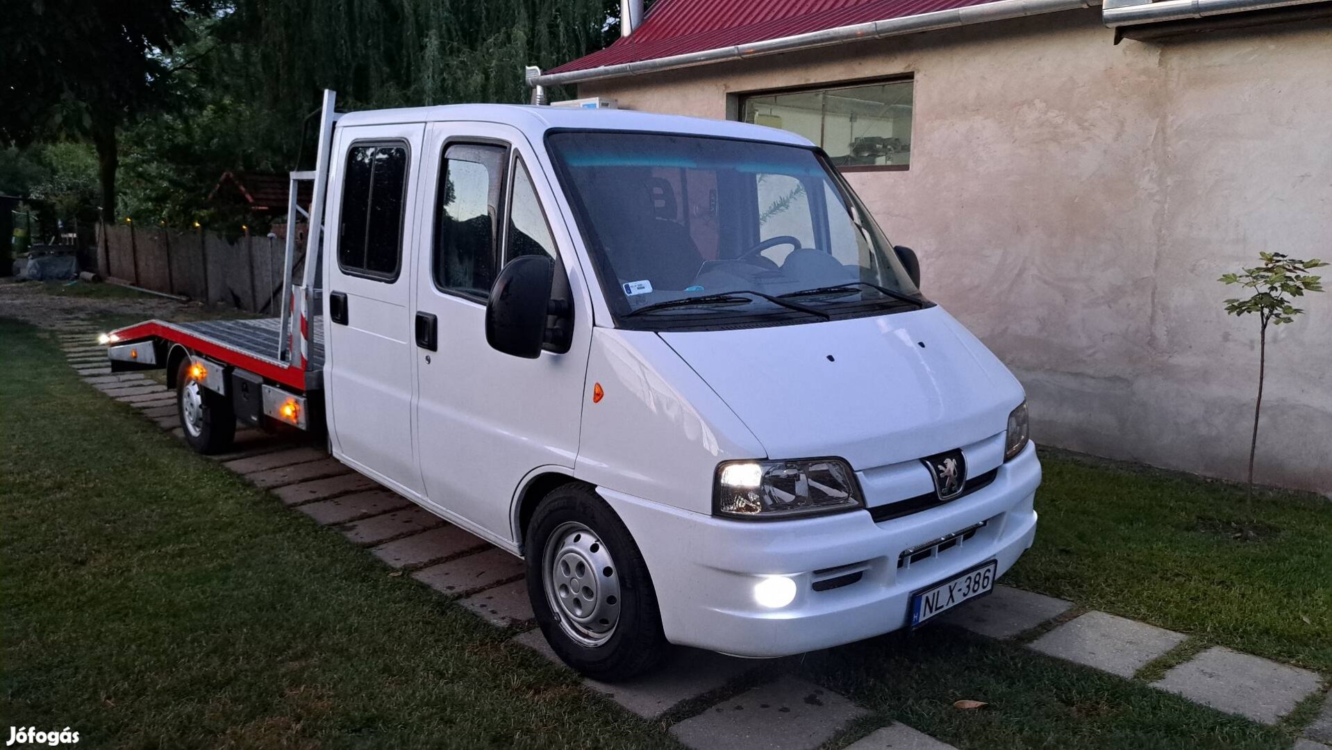 Peugeot Boxer 2.8hdi Autómentő