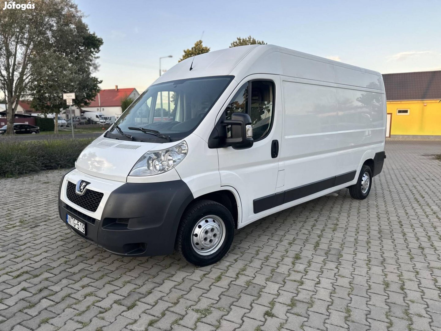 Peugeot Boxer 3.0 HDi 350 FT L3H3 EURO5 Friss v...