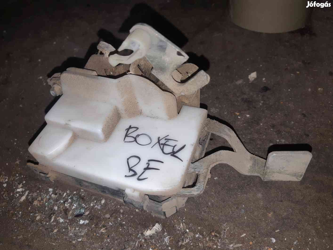 Peugeot Boxer 94-02 Bal Első Ajtó Zárszerkezet