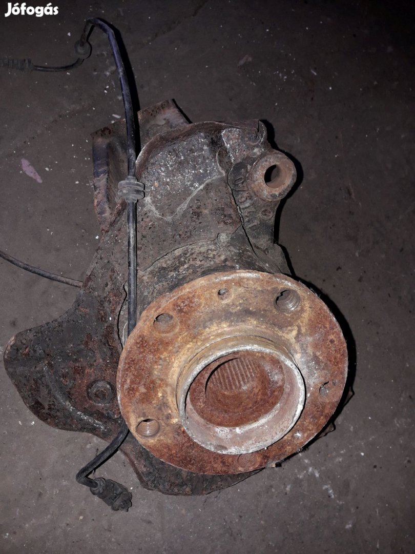 Peugeot Boxer III 06-14 Jobb Első Csonkállvány Kerékaggyal