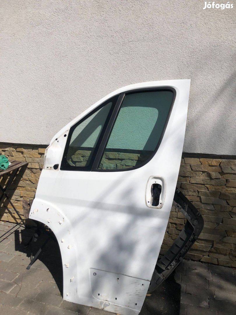 Peugeot Boxer bal első (vezető oldali) ajtó kompletten