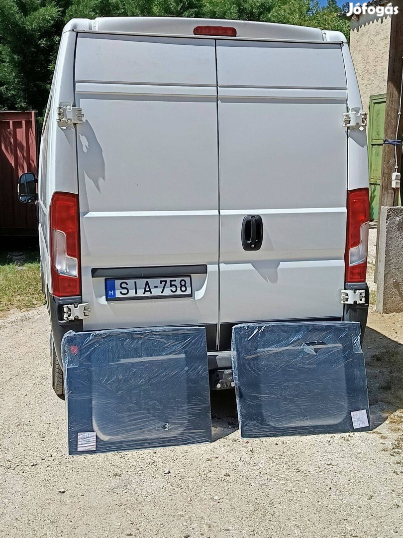 Peugeot Boxer oldalablakok