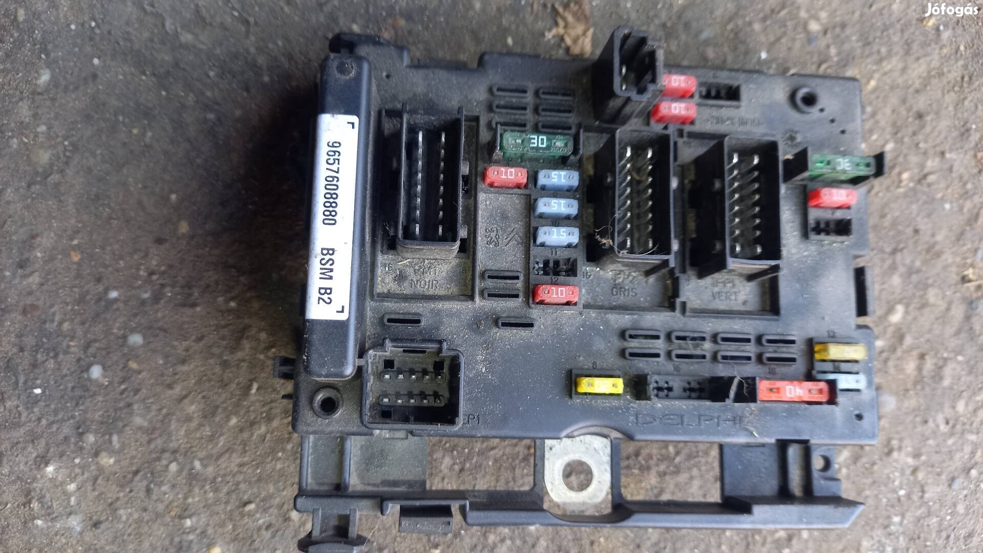Peugeot Citroën BSM 2 biztosítéktábla 9657608880 