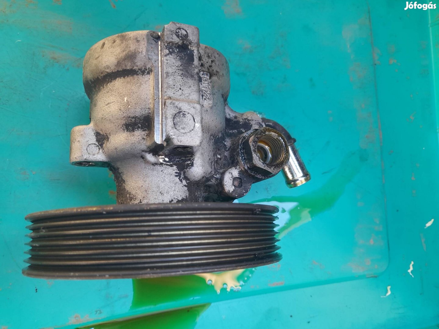 Peugeot Citroen 1.6 HDI szervó szivattyú 