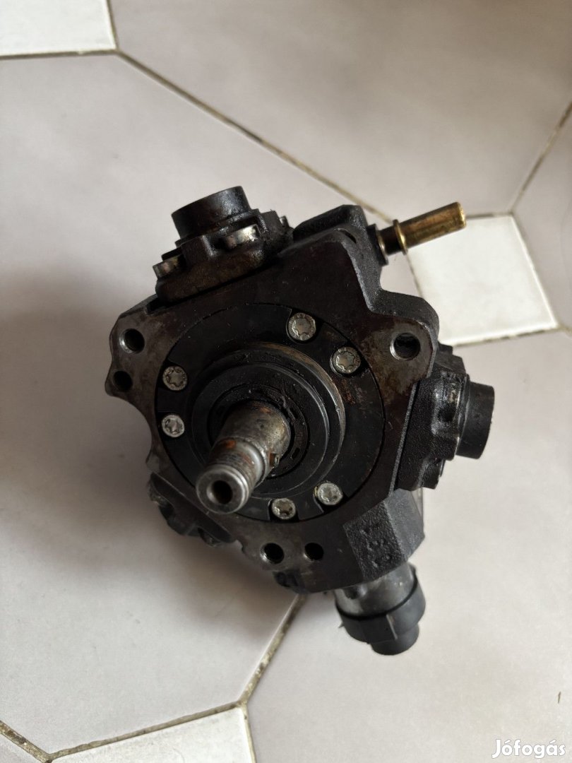 Peugeot Citroen 1.6 HDi magasnyomású szivattyú 0445010102 9683703780