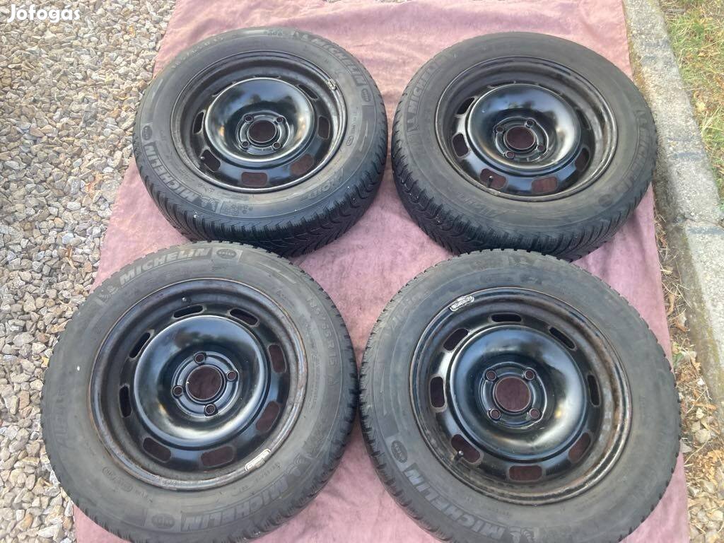 Peugeot Citroen 4x108 kerekek 185/65 R15 gumikkal