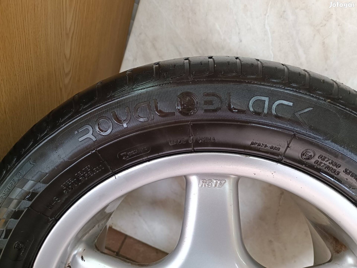 Peugeot Citroen Lancia Fiat alufelni nyári gumival
