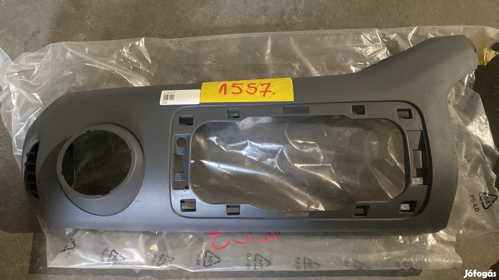 Peugeot/Citroen jobb oldali légzsák burkolat 8226VC  eladó