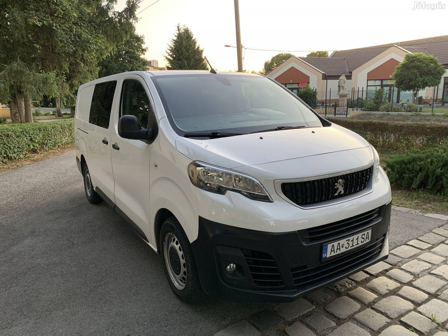 Peugeot Expert 2.0 Bluehdi, L2 Premium Aut., 6 szem N1