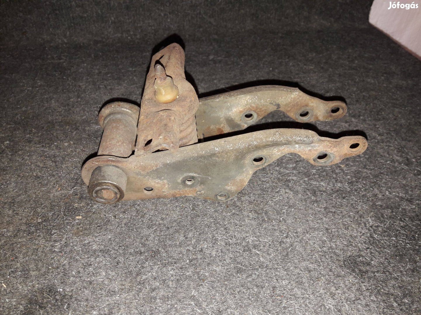 Peugeot GL 10 moped gyári blokk tartó