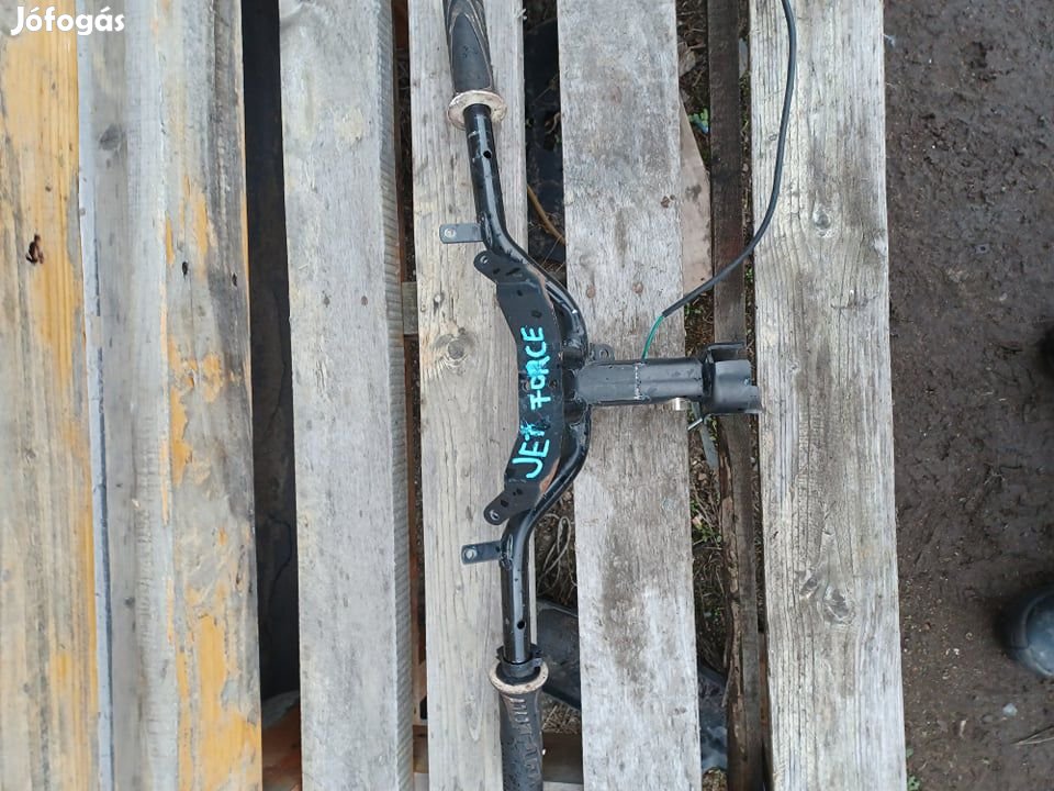 Peugeot Jetforce Kormány