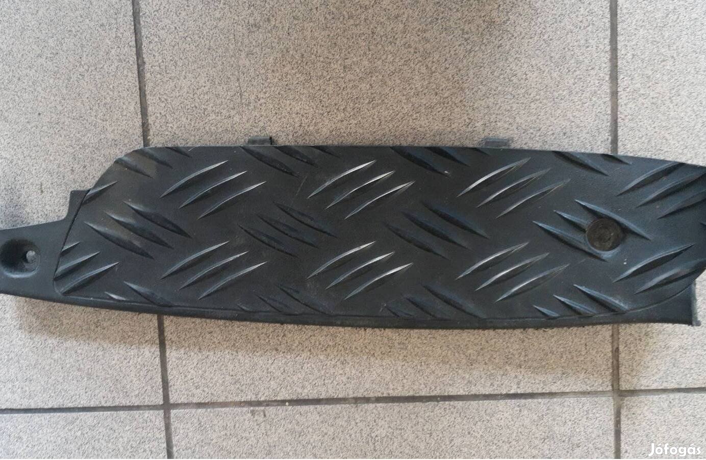 Peugeot Jetforce taposó jobb