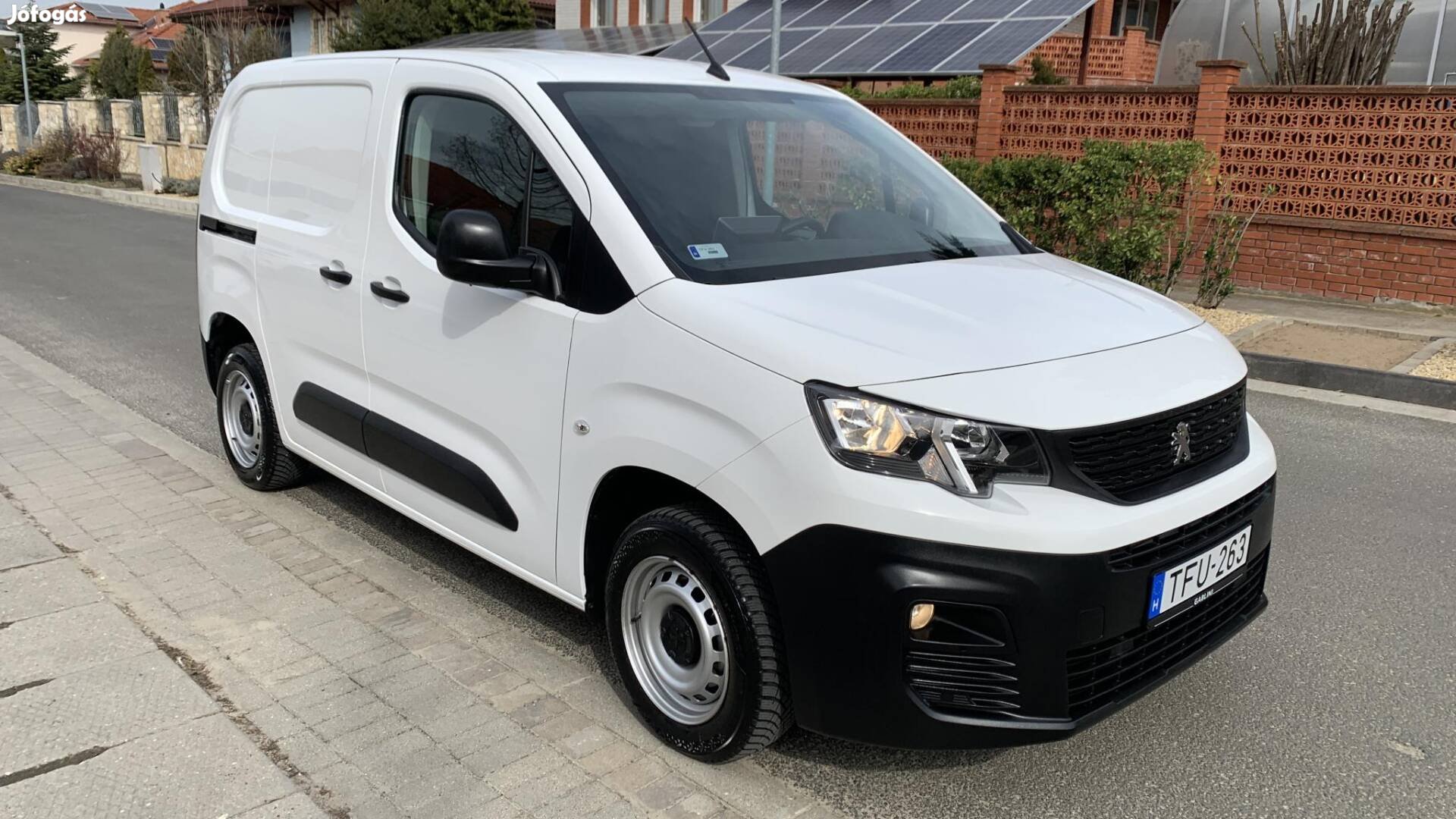Peugeot Partner 1.5 Bluehdi 100 L1 (3 személyes...